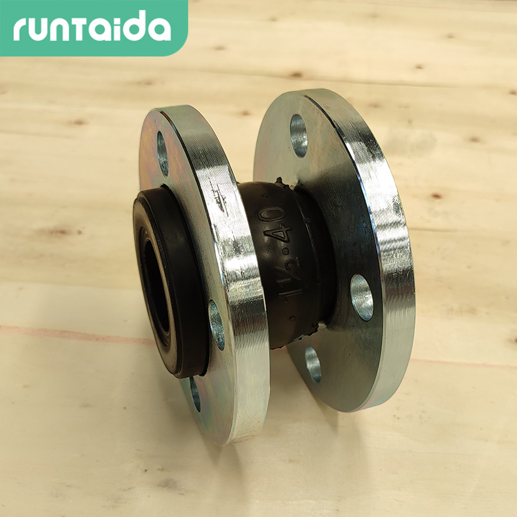 橡膠軟(ruǎn)接頭安裝注意事項(xiàng)